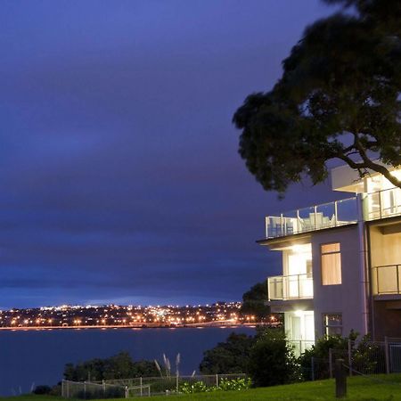Vr Takapuna Auckland Exterior photo Apartments overlooking the bay